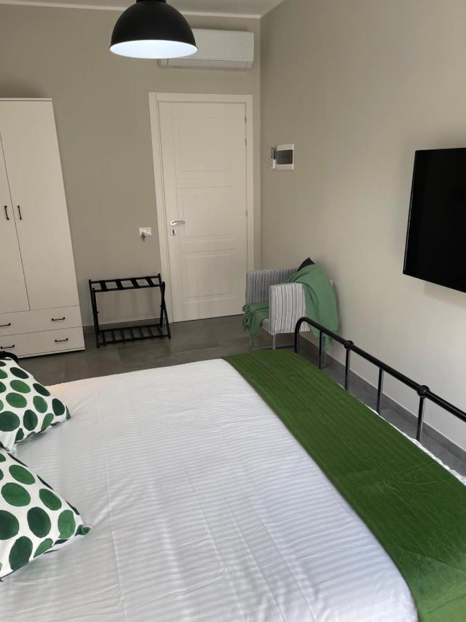 Viariva Rooms Кальяри Экстерьер фото