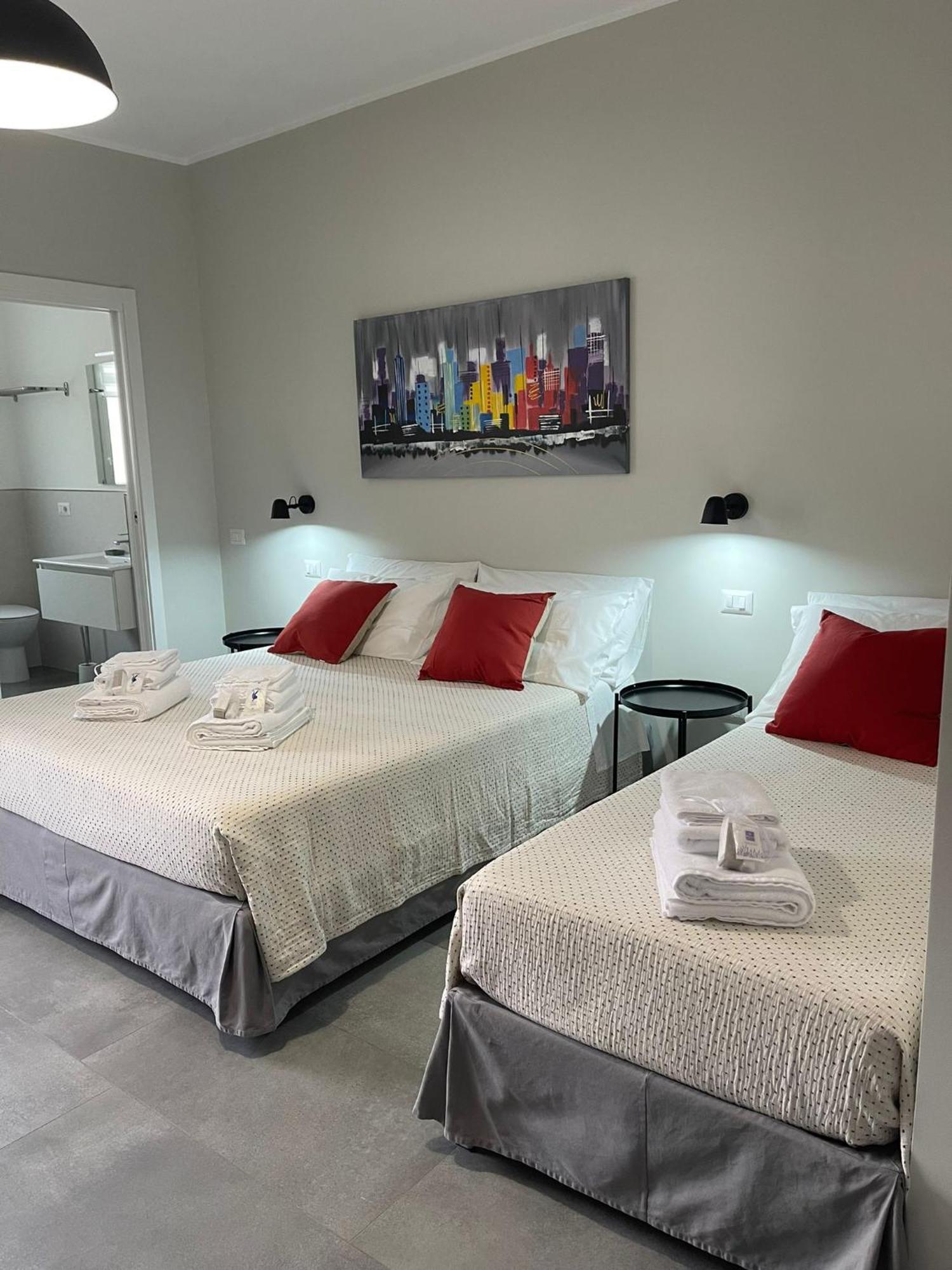 Viariva Rooms Кальяри Экстерьер фото